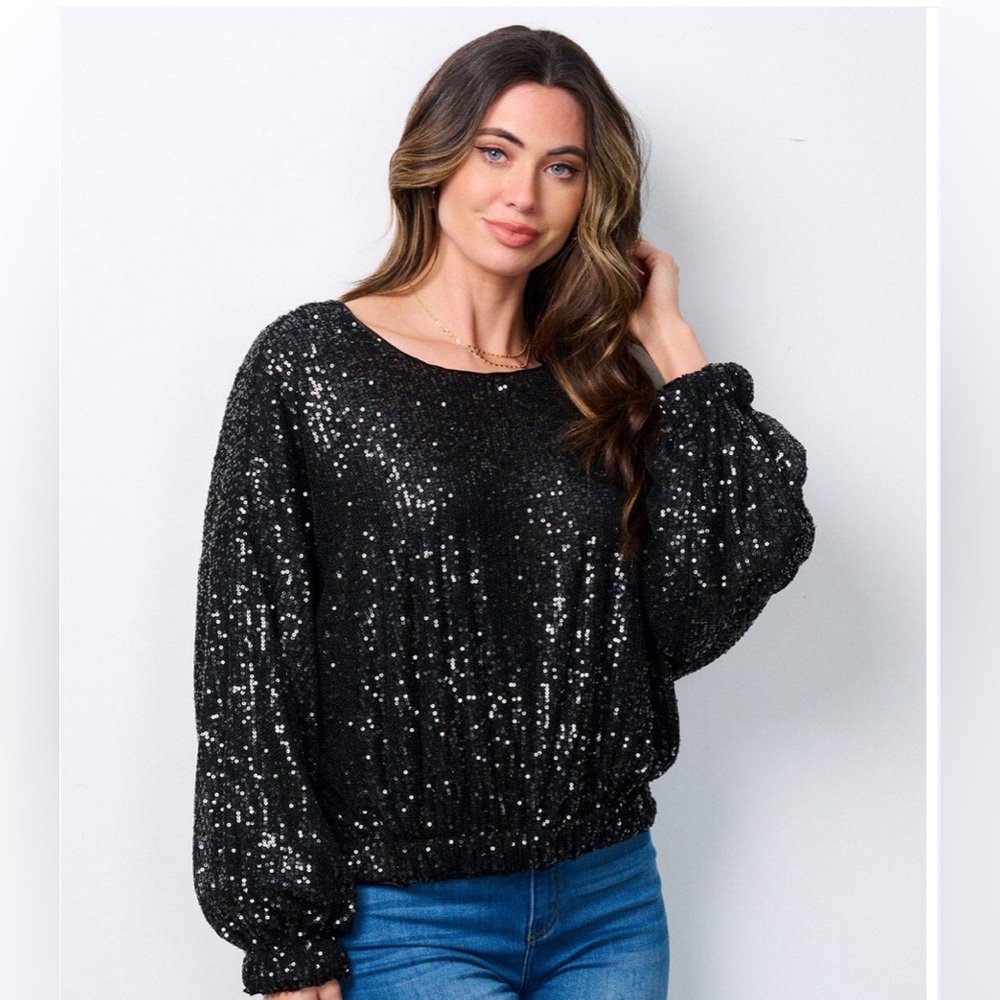 Sale‼️Sequin Black long sleeve shirt